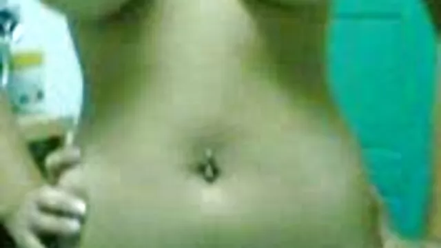 吸い彼のペニスまで彼精液で彼女の口 av 動画 女性 用