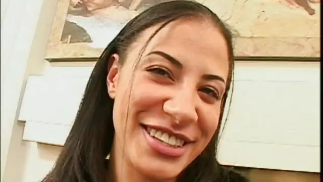 醜いラテンアメリカは、ボスと他の武器を使用 女性 用 エッチ 無料