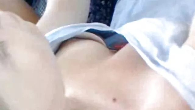 彼女fucks別の女の子を呼び出す彼女の 無料 av 女性 専用