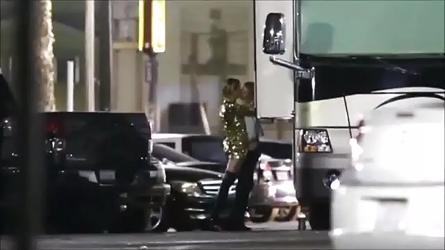 クリスマスは絶対に無用です 女の子 の ため の セックス 動画