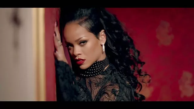 彼女の母親は彼女の最初の肛門のインタビューに伴う セックス 動画 女性 向け